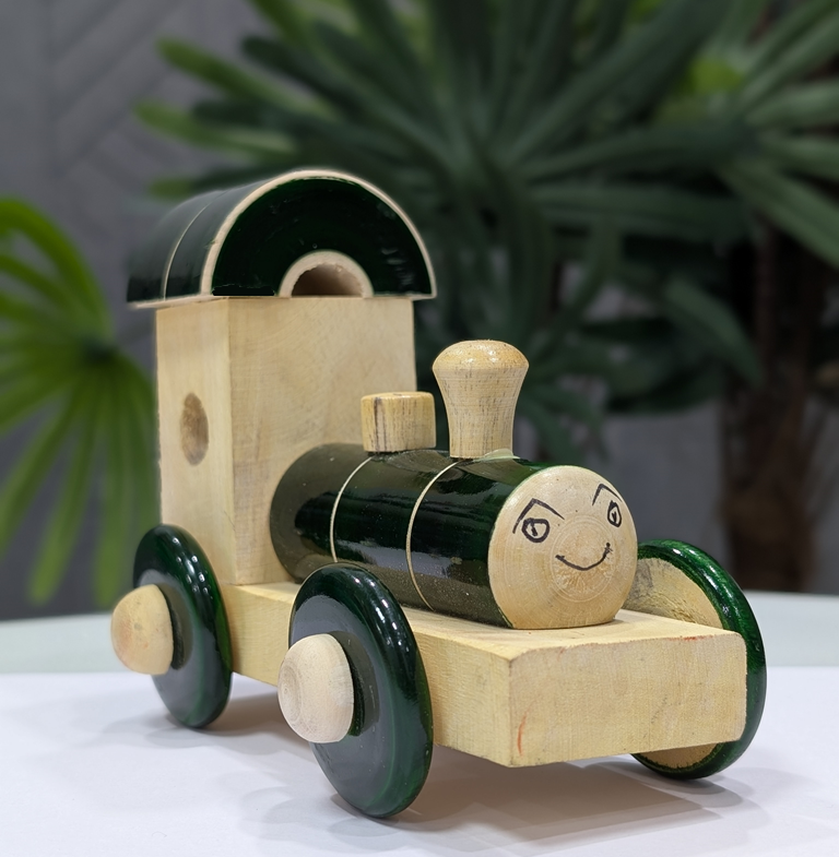 Lacquer Pull Along Toys - Engine