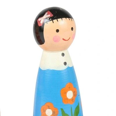 Wooden Peg Doll Family Set 1