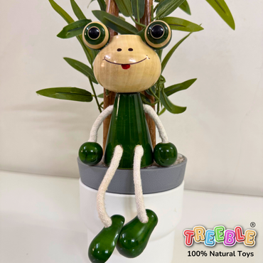 Wooden Rope Dolls - Froggy