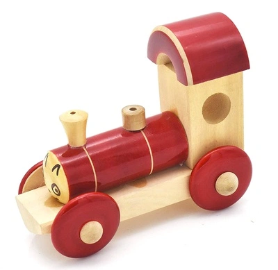 Lacquer Pull Along Toys - Engine