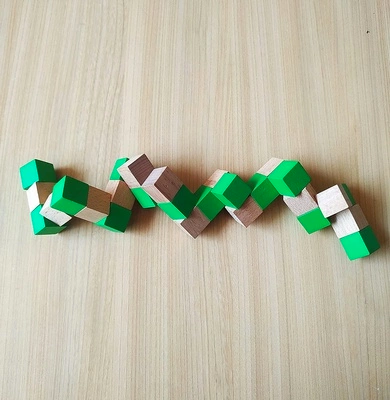 Wooden Snake Brainstorming Puzzle Cube Game Toy (3x3x3 inches) – Fun Brain Teaser for Kids (8+ years) and Adults